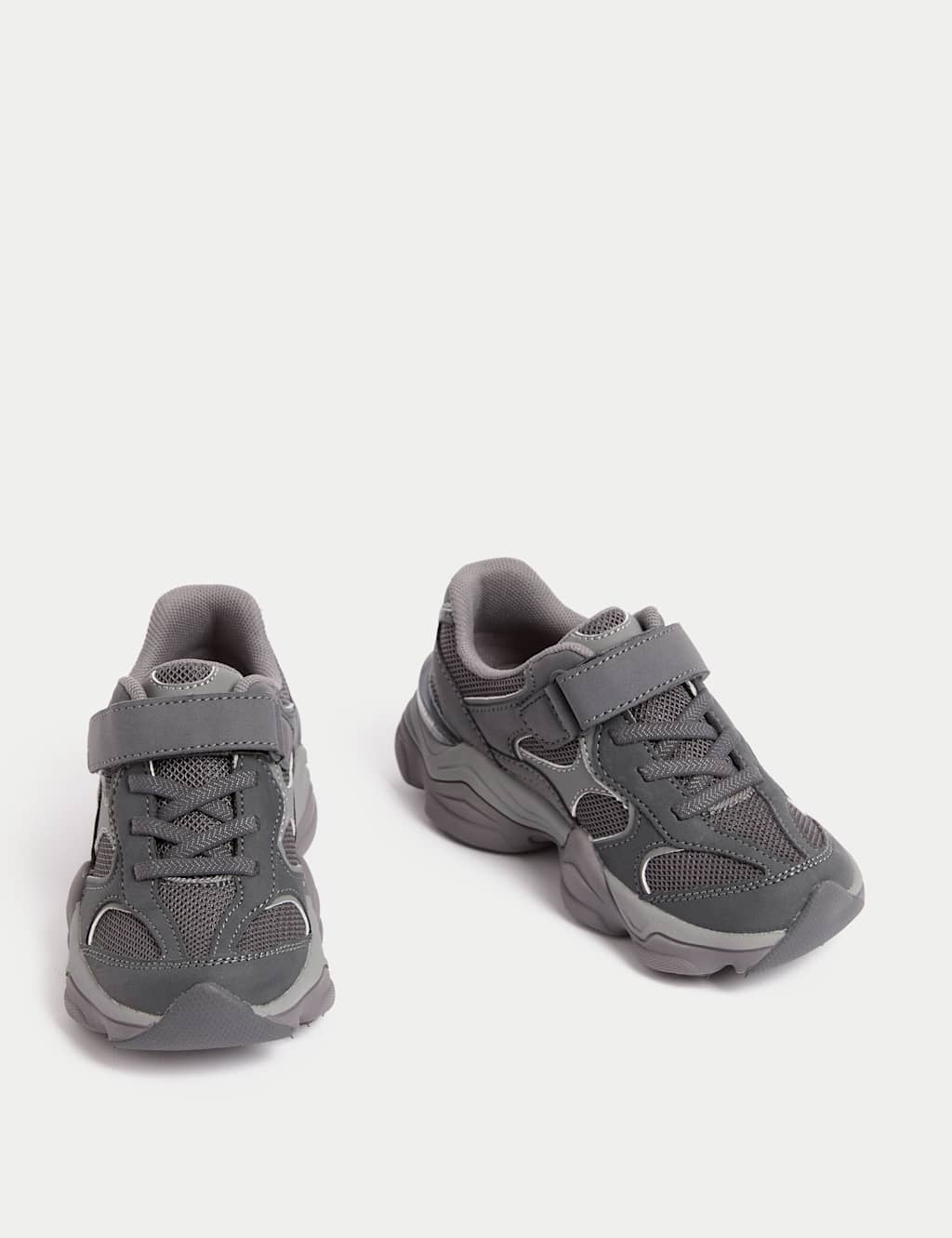 Kids' Chunky Freshfeet™ Riptape Trainers (4 Small - 3 Large) 2 of 4