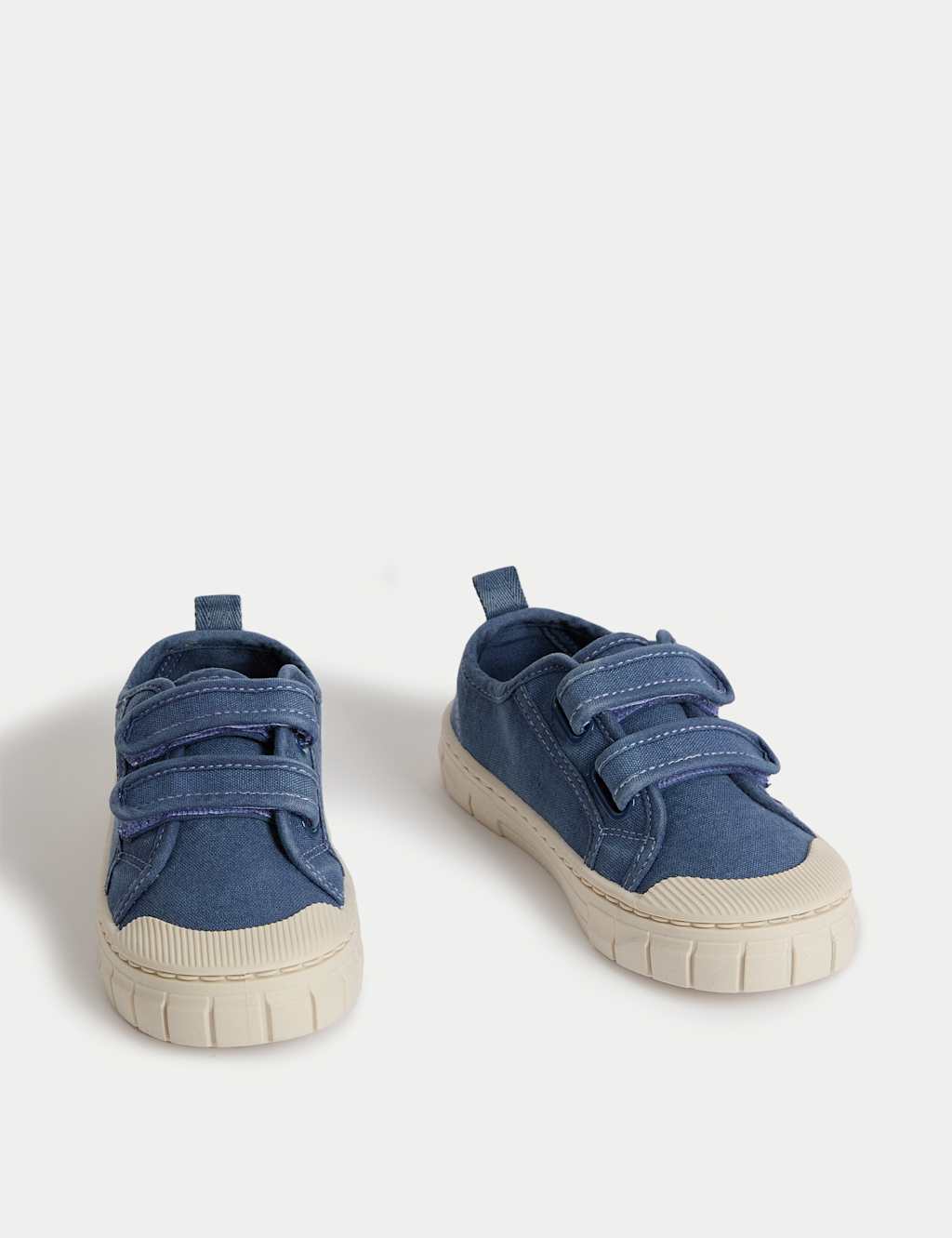 Kids' Canvas RiptapeTrainers (4 Small - 2 Large) 2 of 4