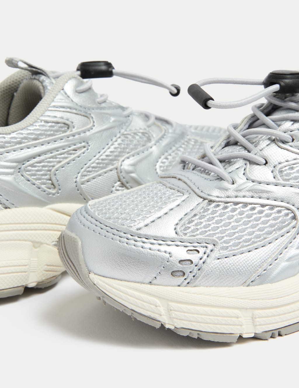 Kids' Freshfeet™ Toggle Runner Trainers (4 Small - 7 Large) 3 of 4