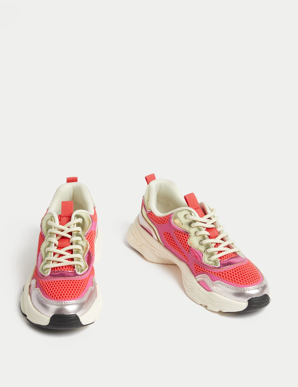Size 6 childrens trainers online