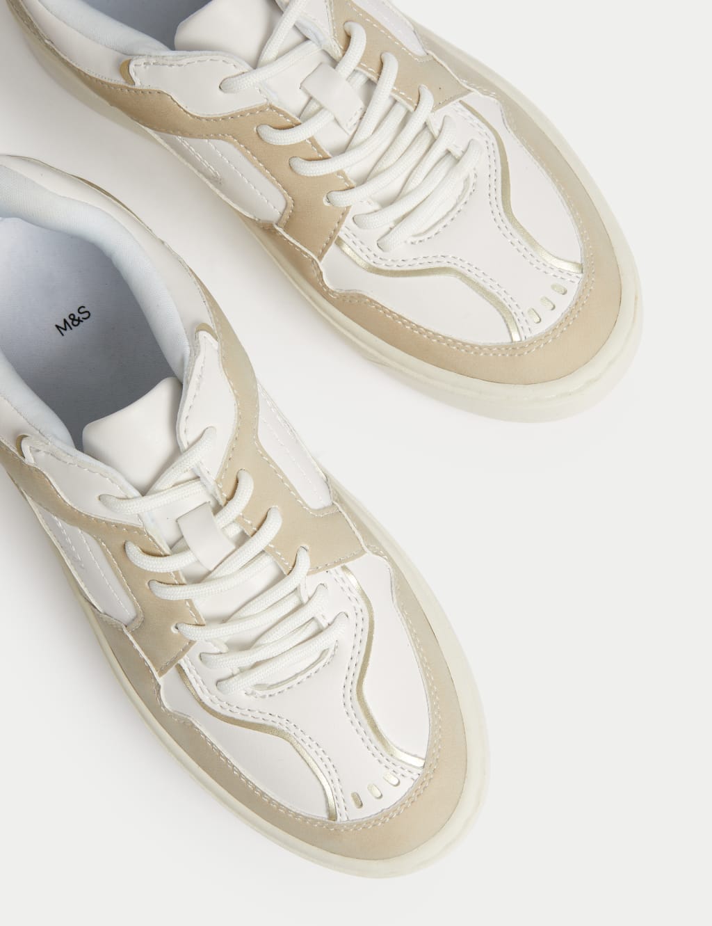 Platform trainers size 2 online
