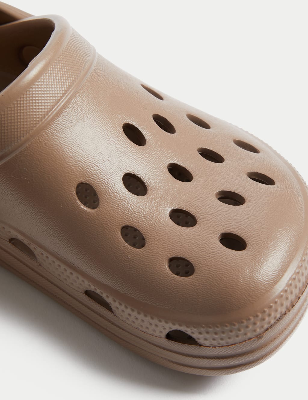 Clogs size 4 online