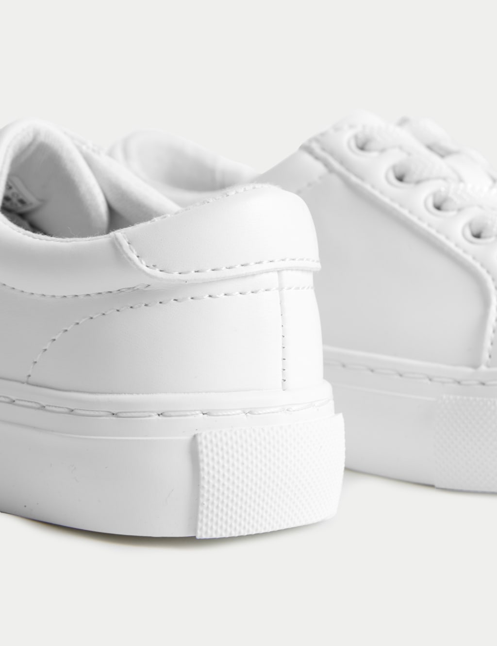 Kids' Trainers (4 Small - 7 Large) 3 of 4