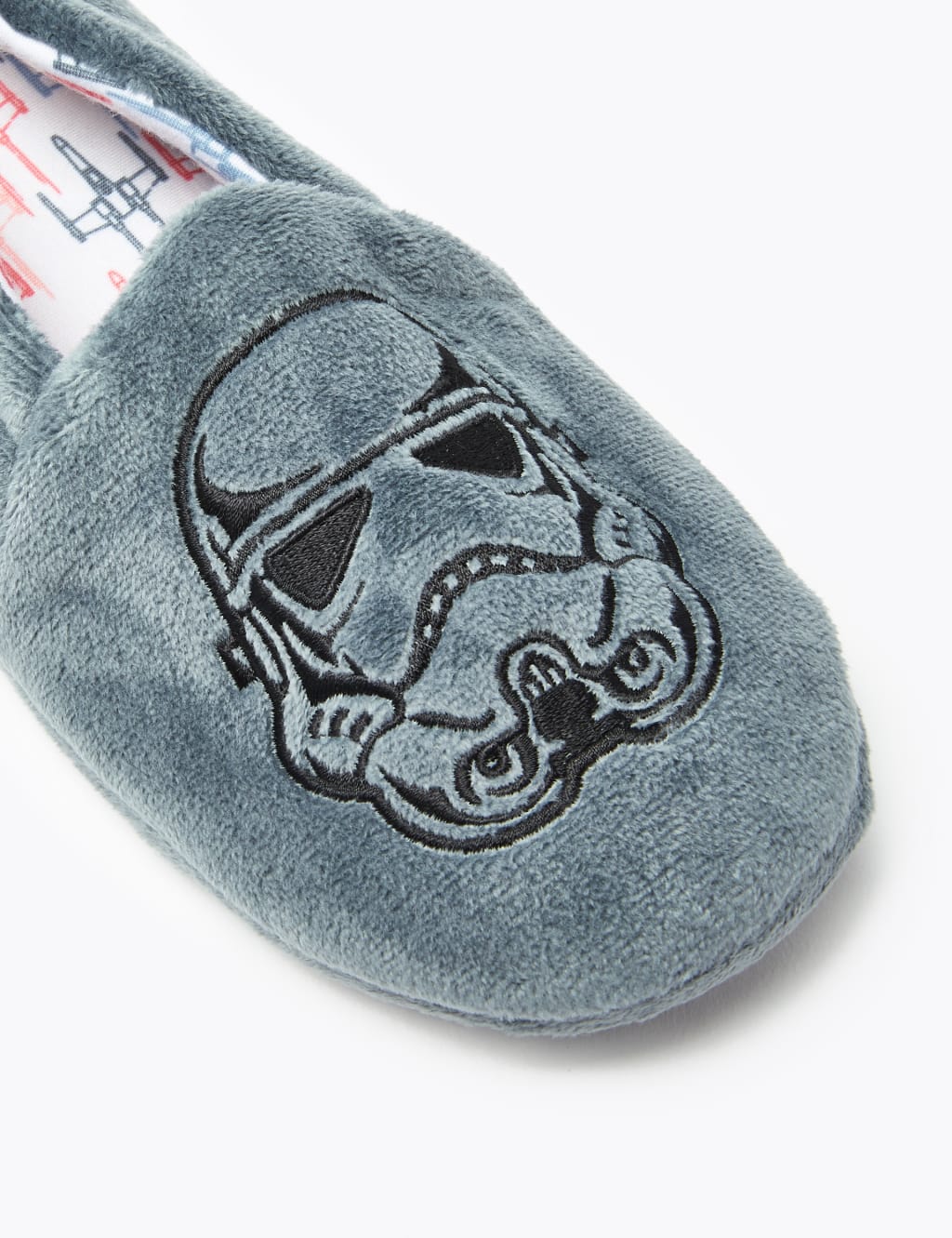 Kids’ Star Wars™ Slippers (13 Small - 7 Large) 4 of 5