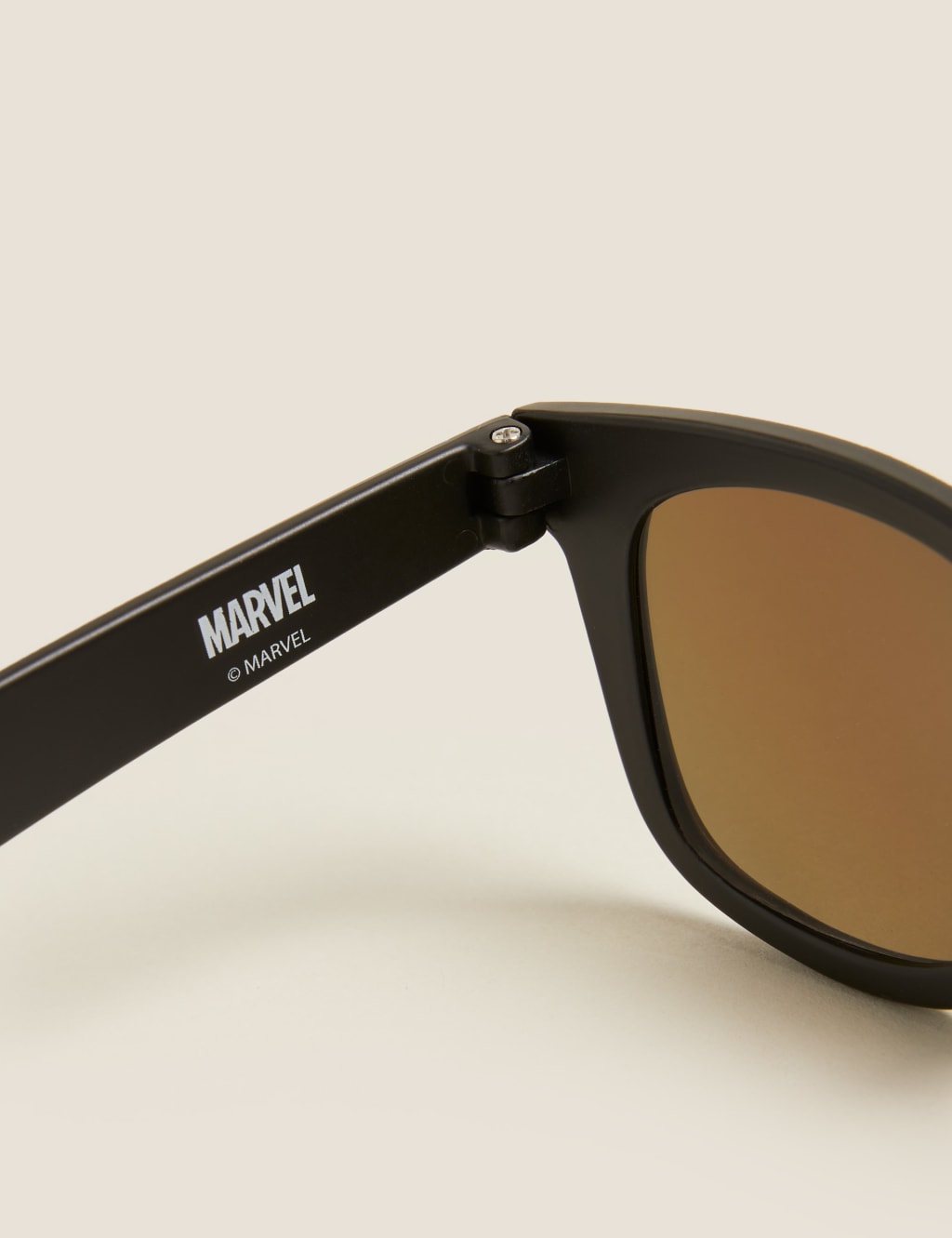 Kids avengers sunglasses shop