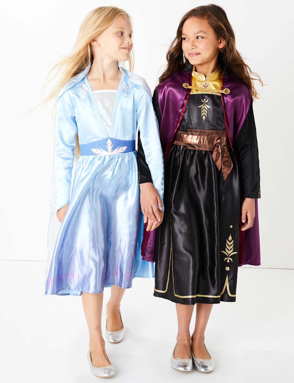 Kids' Disney Frozen™ 2 Anna Dress Up 3 of 8