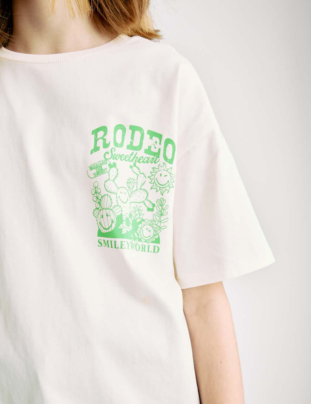 Pure Cotton SmileyWorld® T-shirt (6-16 Yrs) 5 of 9