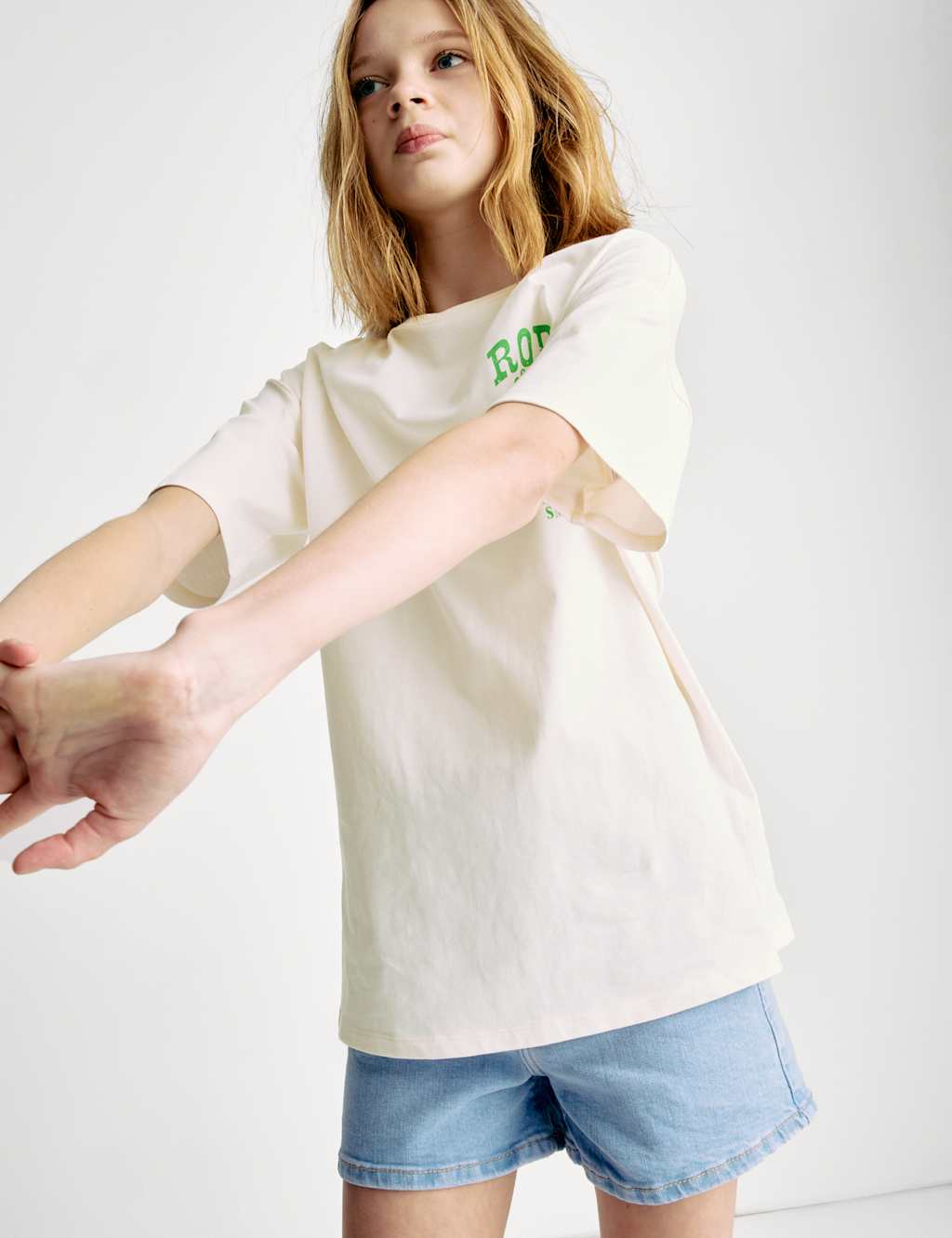 Pure Cotton SmileyWorld® T-shirt (6-16 Yrs) 6 of 9