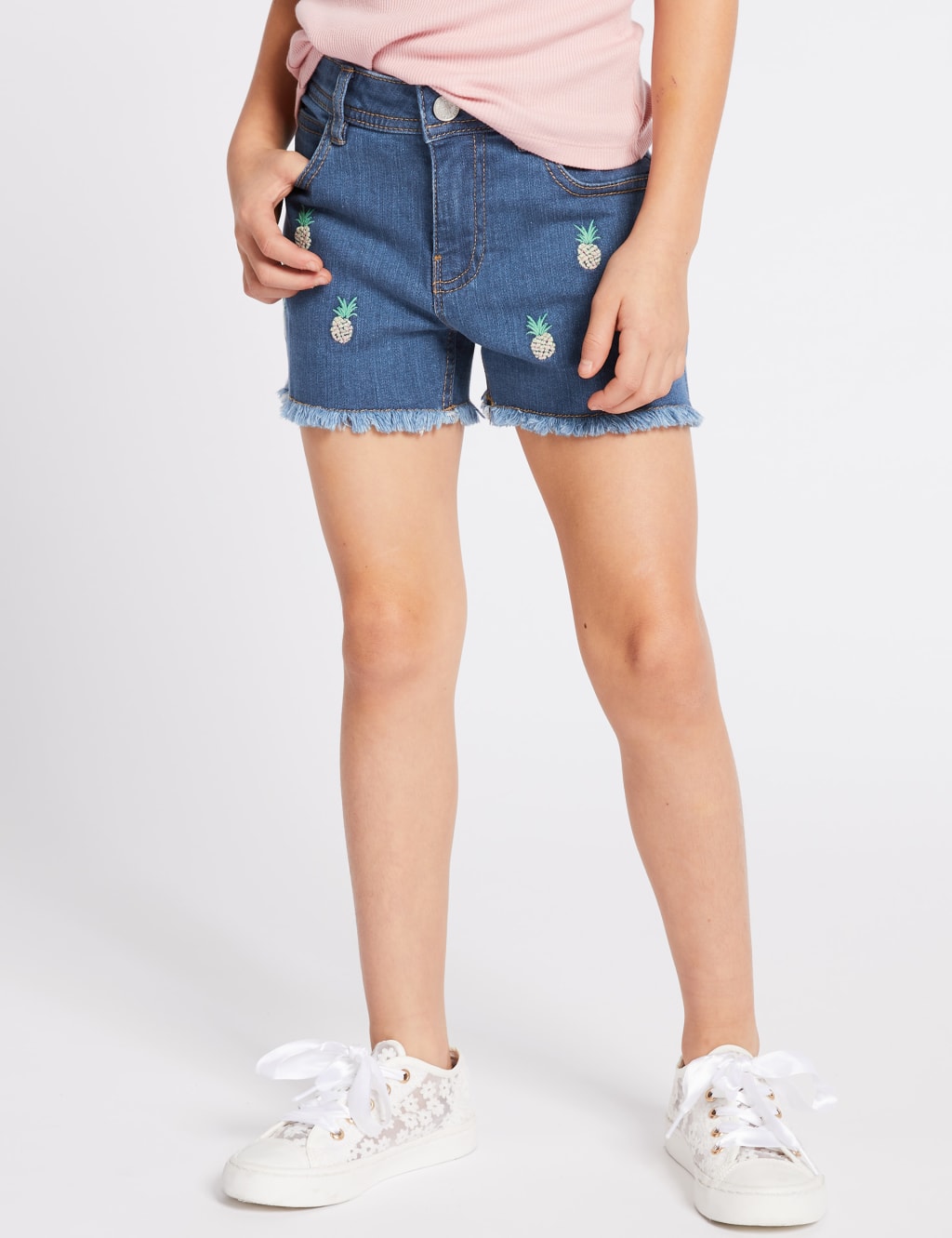 Pineapple embroidered Shorts with Stretch (3-16 Years) 3 of 4