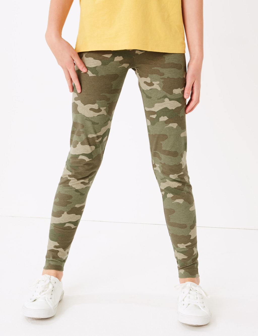 Old navy camouflage leggings top