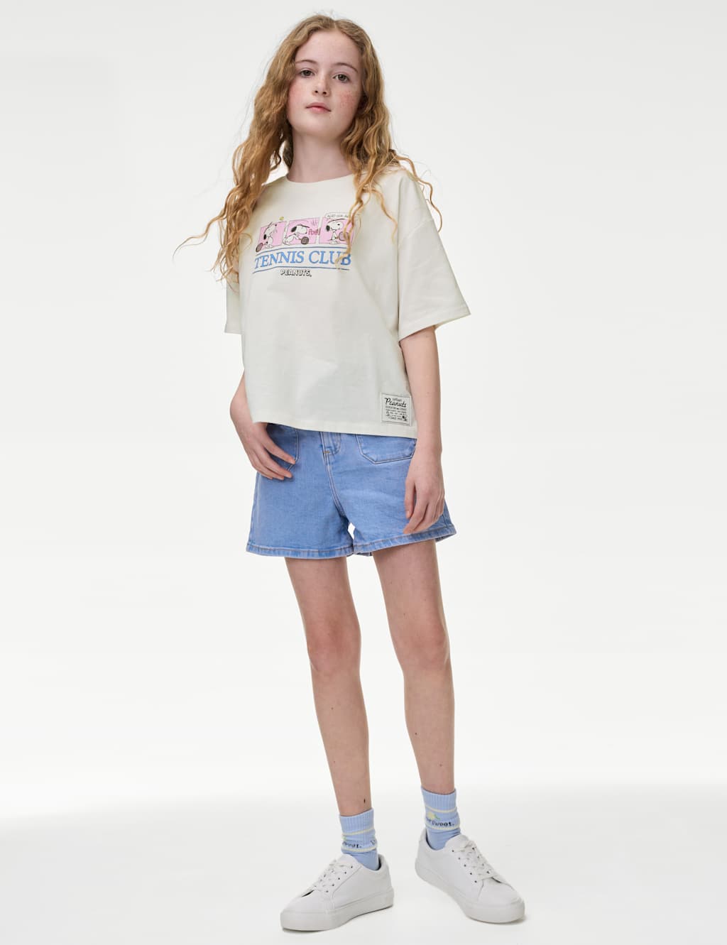 Pure Cotton Snoopy™ T-Shirt (6-16 Yrs) 3 of 6