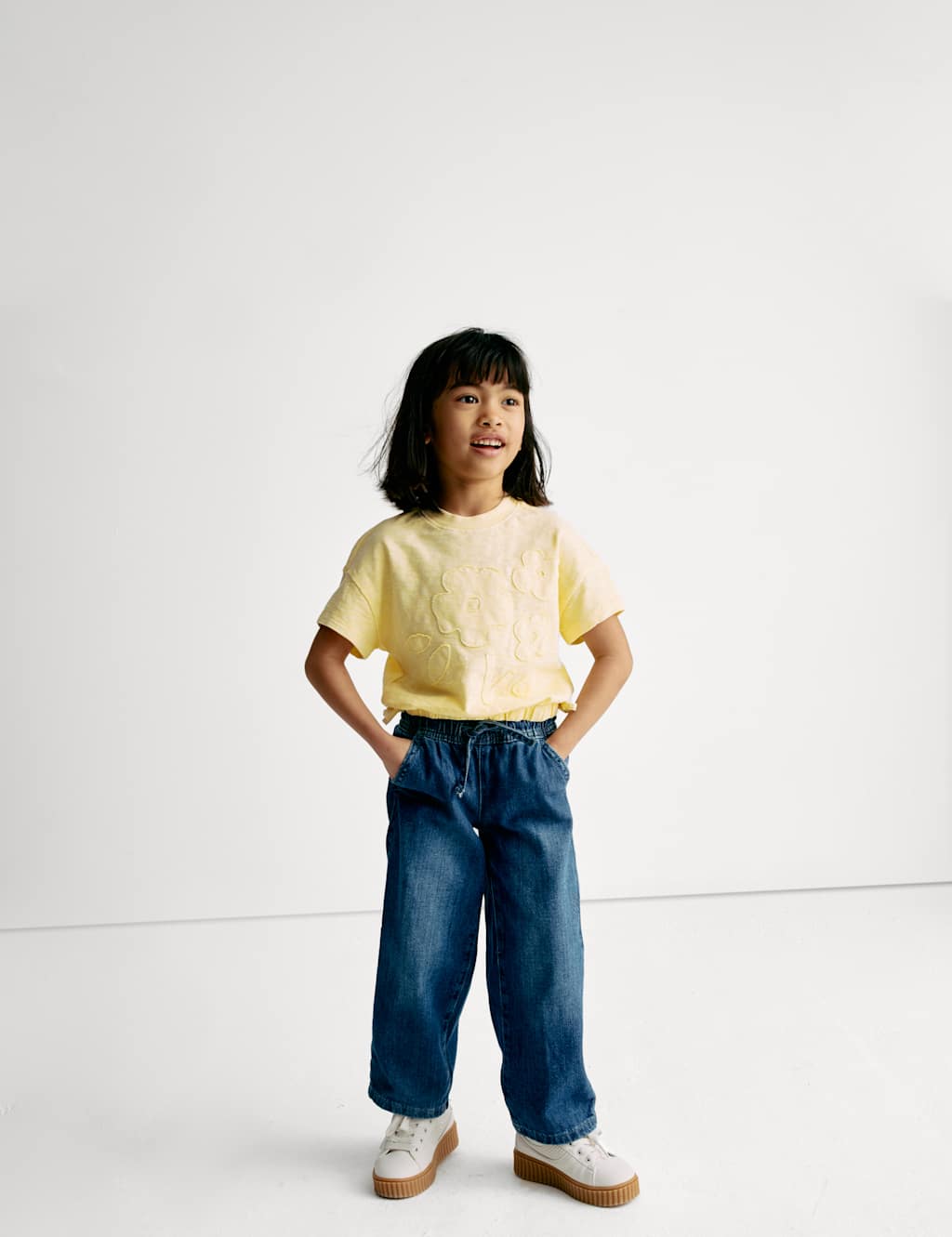 Pure Cotton Flower T-Shirt (2-8 Yrs) 3 of 8