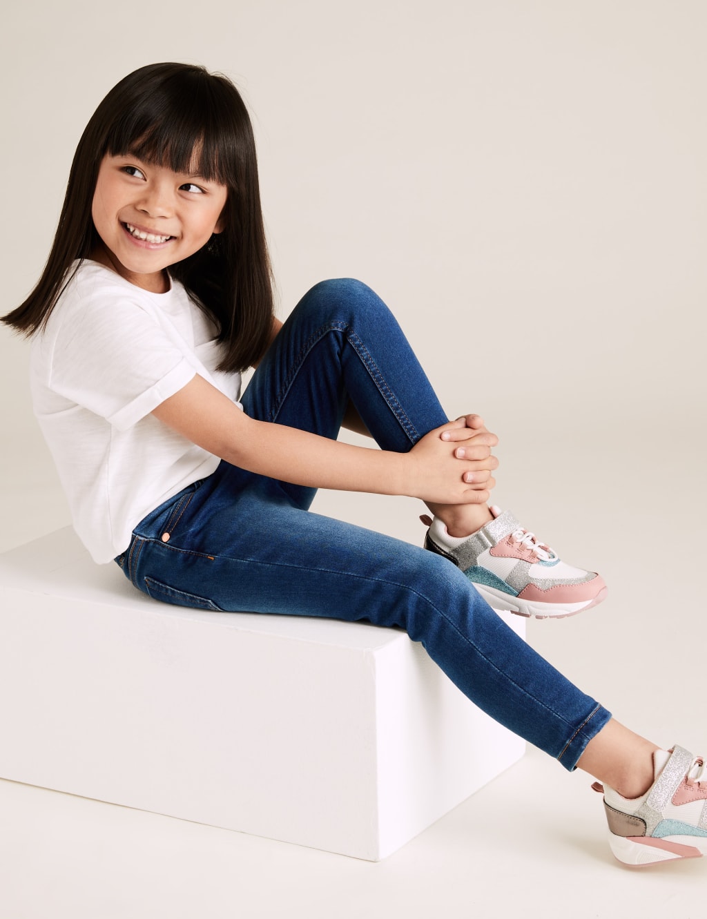 Super Skinny Jeans (2-7 Yrs) 1 of 5