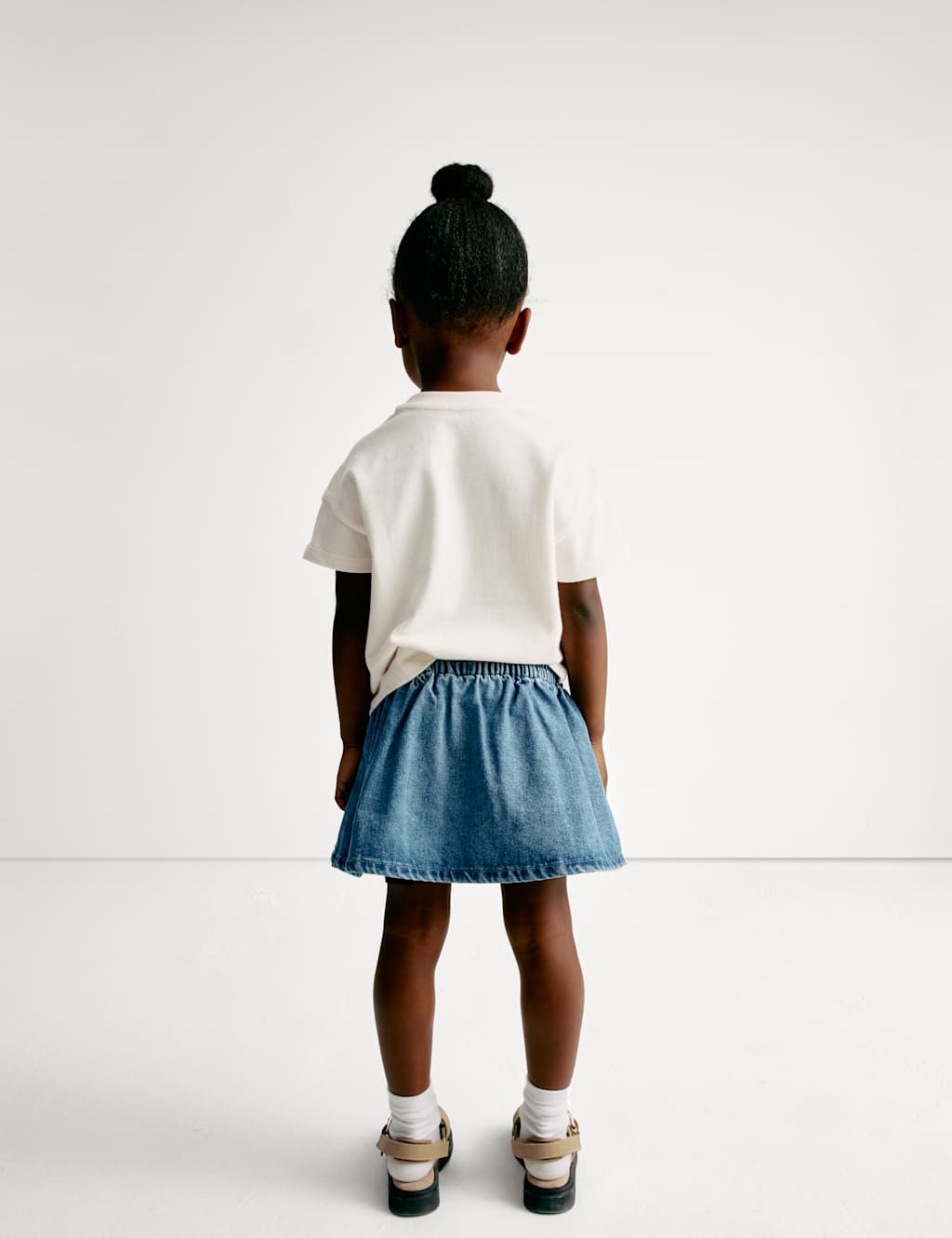 Cotton Rich Miffy™ T-Shirt (1-8 Yrs) 6 of 9
