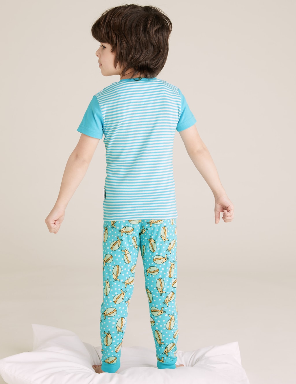 Roald Dahl™ & NHM™ Giraffe Pyjama Set (1-10 Yrs) 5 of 7