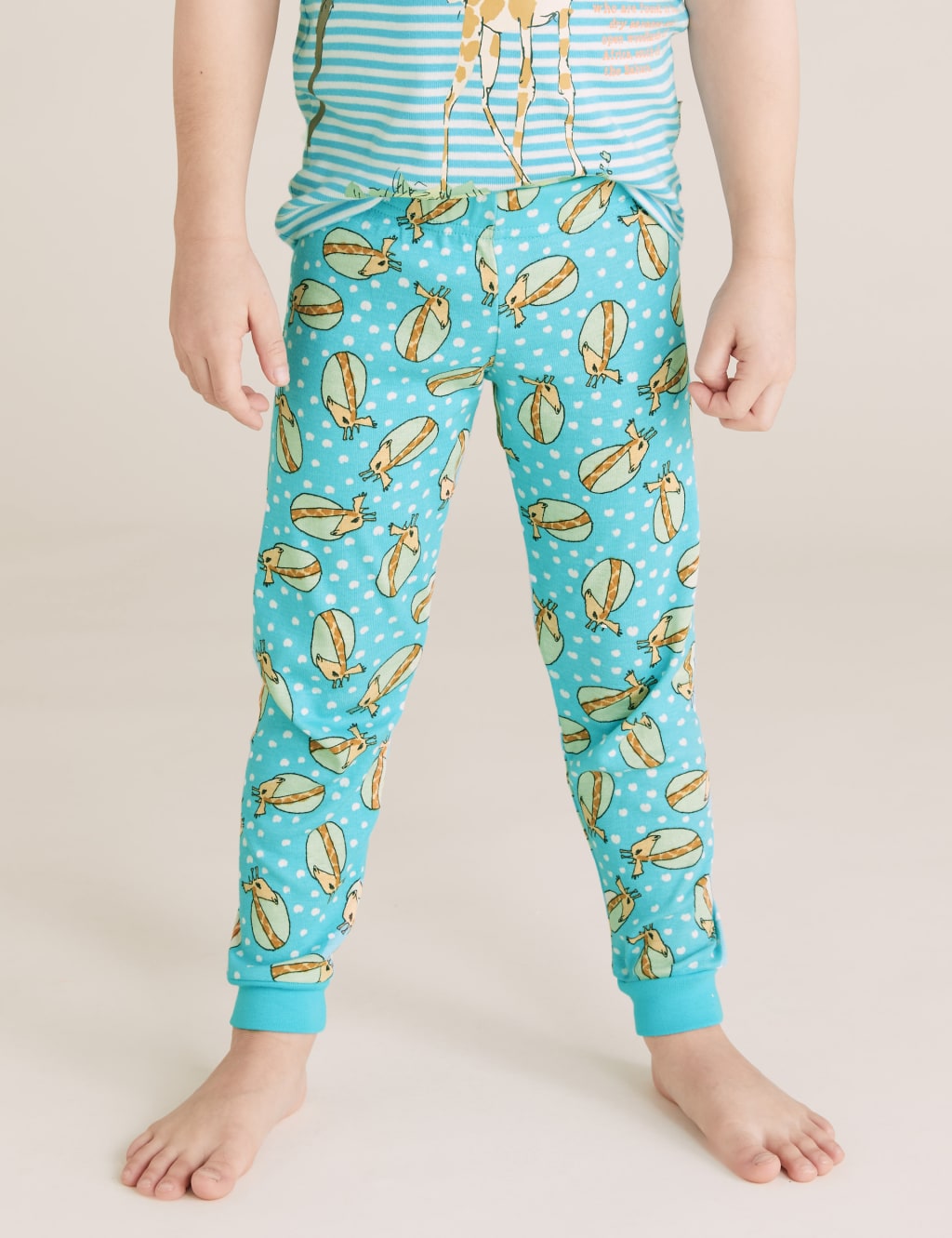 Roald Dahl™ & NHM™ Giraffe Pyjama Set (1-10 Yrs) 6 of 7