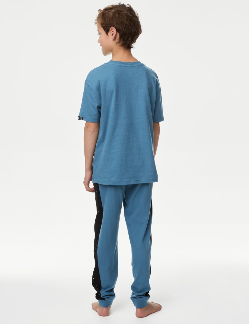 Among Us Pyjamas (7-16 Yrs) 4 of 6