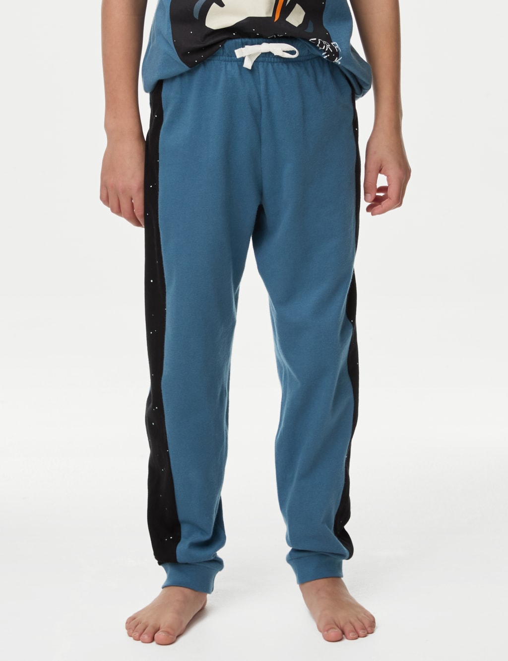 Among Us Pyjamas (7-16 Yrs) 5 of 6
