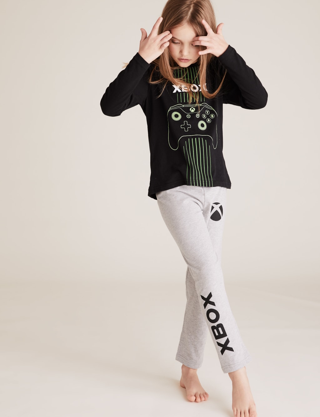 Xbox™ Pyjama Set (6-16 Yrs) 2 of 2