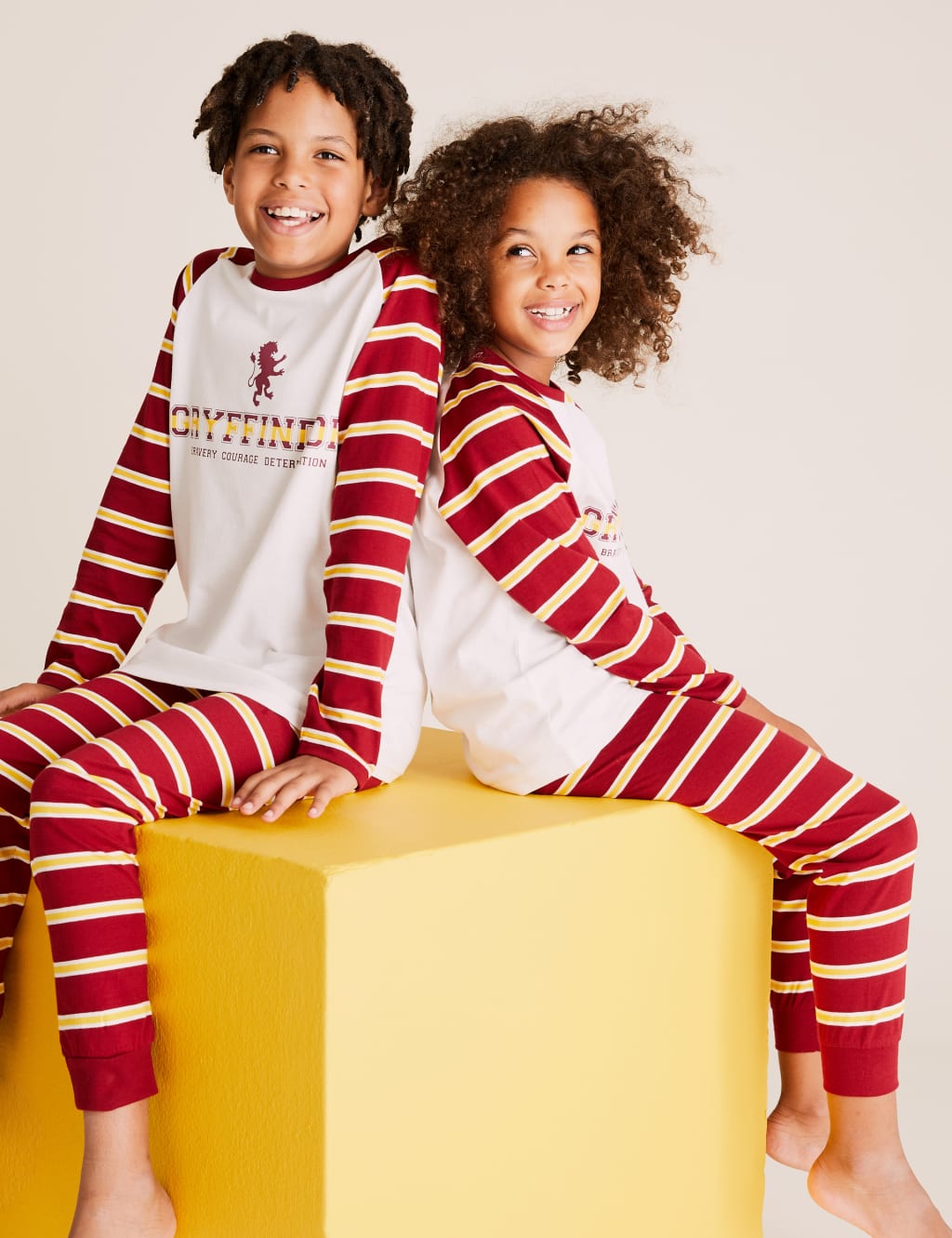 Harry Potter Gryffindor Pyjama Set 6 16 Yrs M S