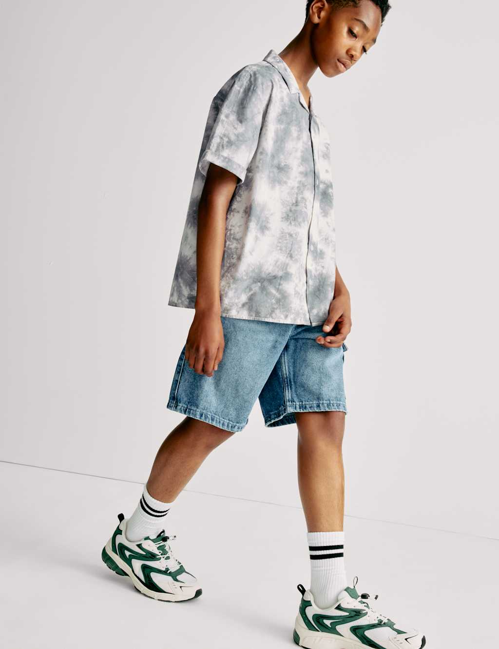 Pure Cotton Tie Dye Shirt (6-16 Yrs) 3 of 6