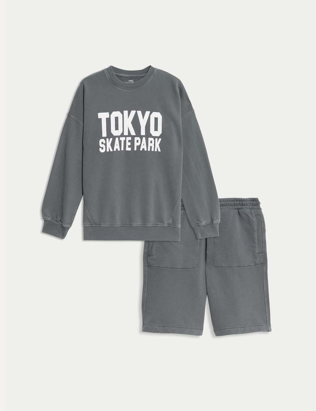 2pc Pure Cotton Graphic Sweatshirt and Shorts (2-16 Yrs) 2 of 4