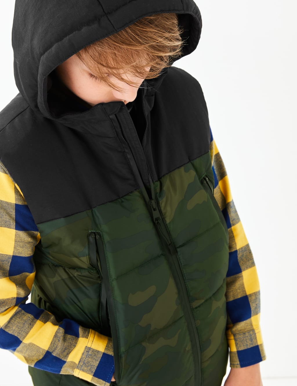 Hooded Camouflage Gilet 3 16 Years M S