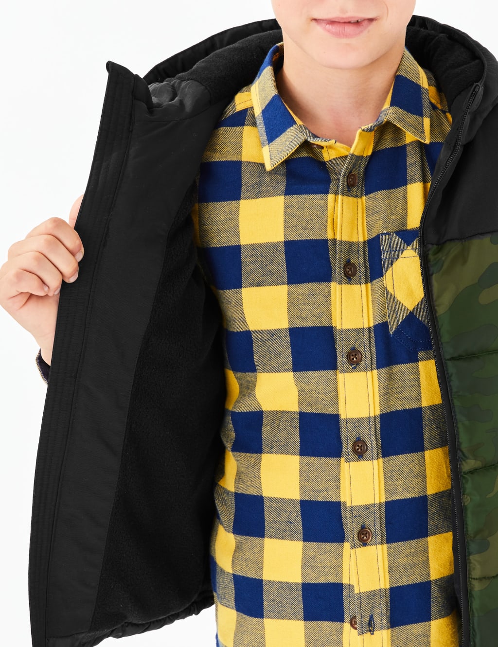 Hooded Camouflage Gilet (3-16 Years) 5 of 5