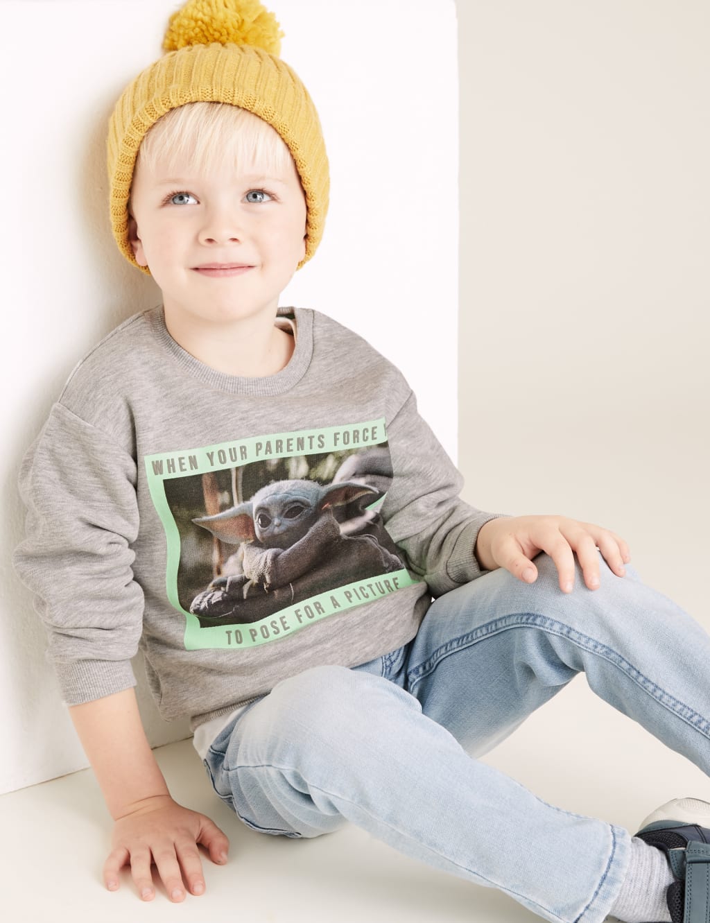 Boys baby yoda sweater cheap
