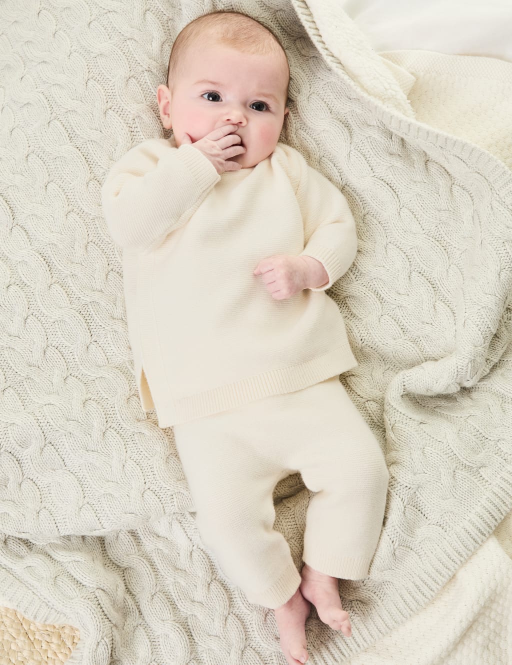 2pc Knitted Outfit 7lbs 1 Yrs M S Collection M S