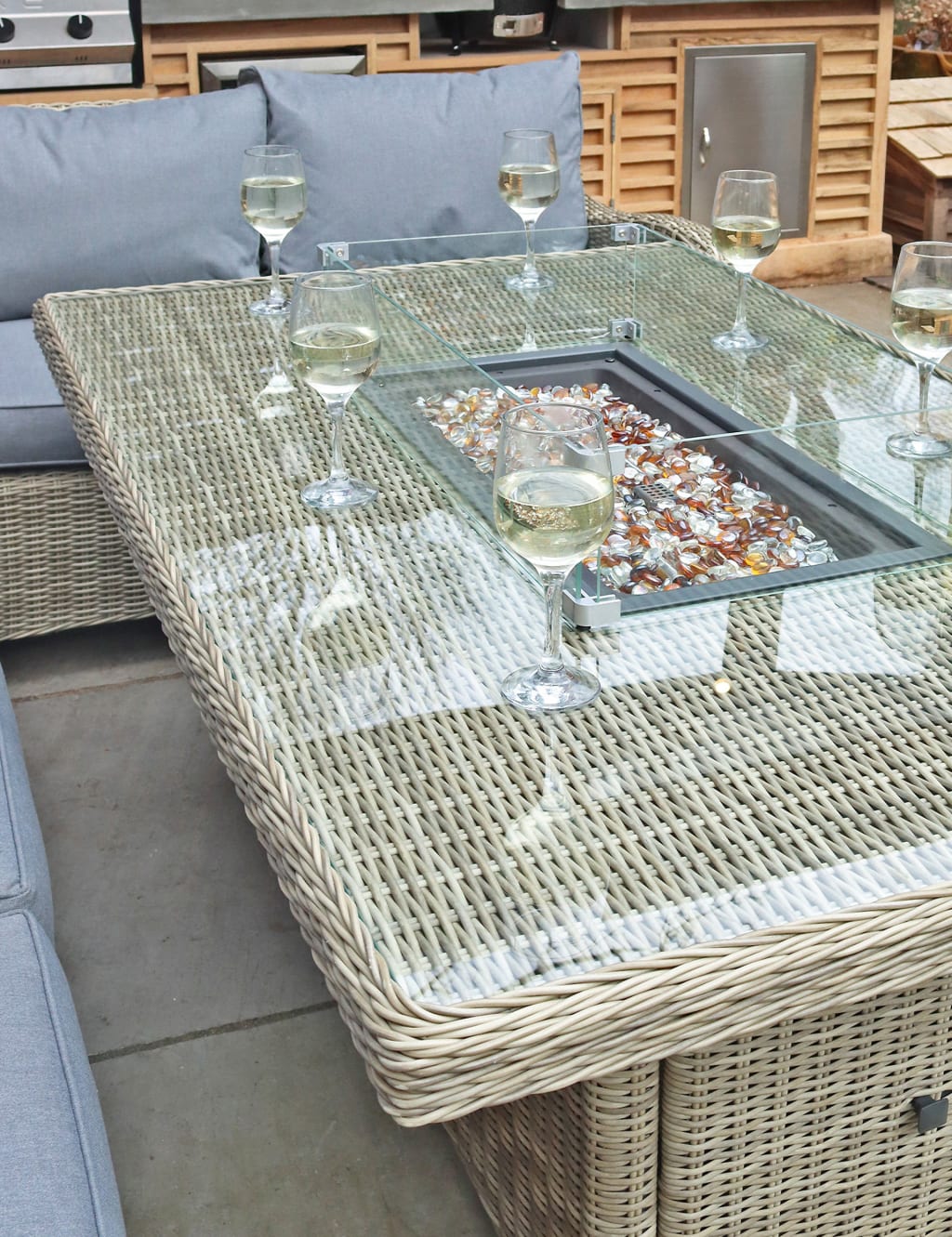 Wentworth 8 Seater Fire-Pit Lounge Set 6 of 9