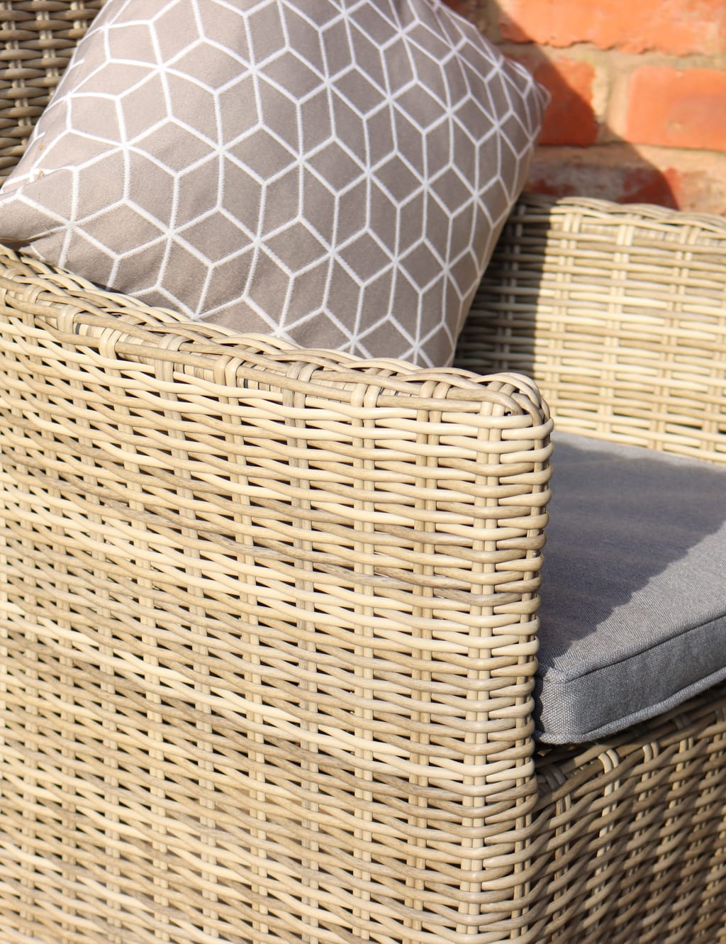 Wentworth Rattan Bistro Table & Chairs 5 of 7