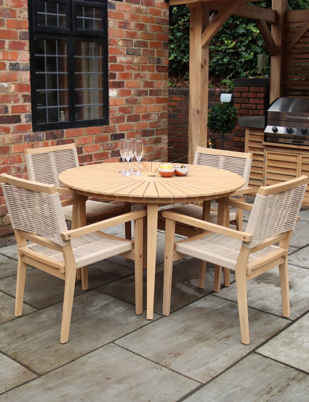 Roma 4 Seater Garden Table & Chairs 2 of 4