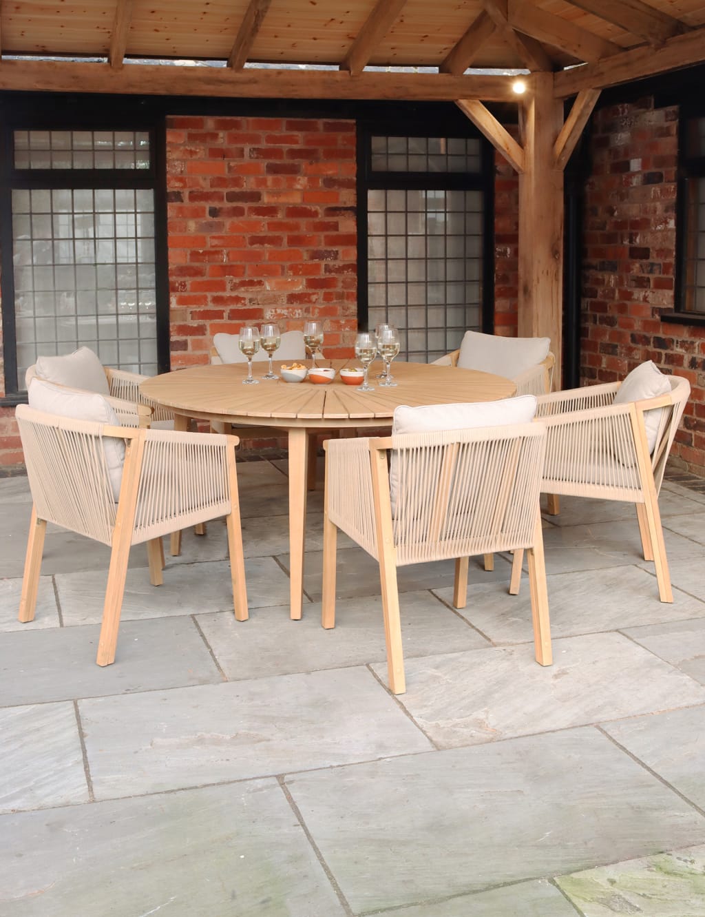 Roma 6 Seater Garden Table & Chairs 2 of 6