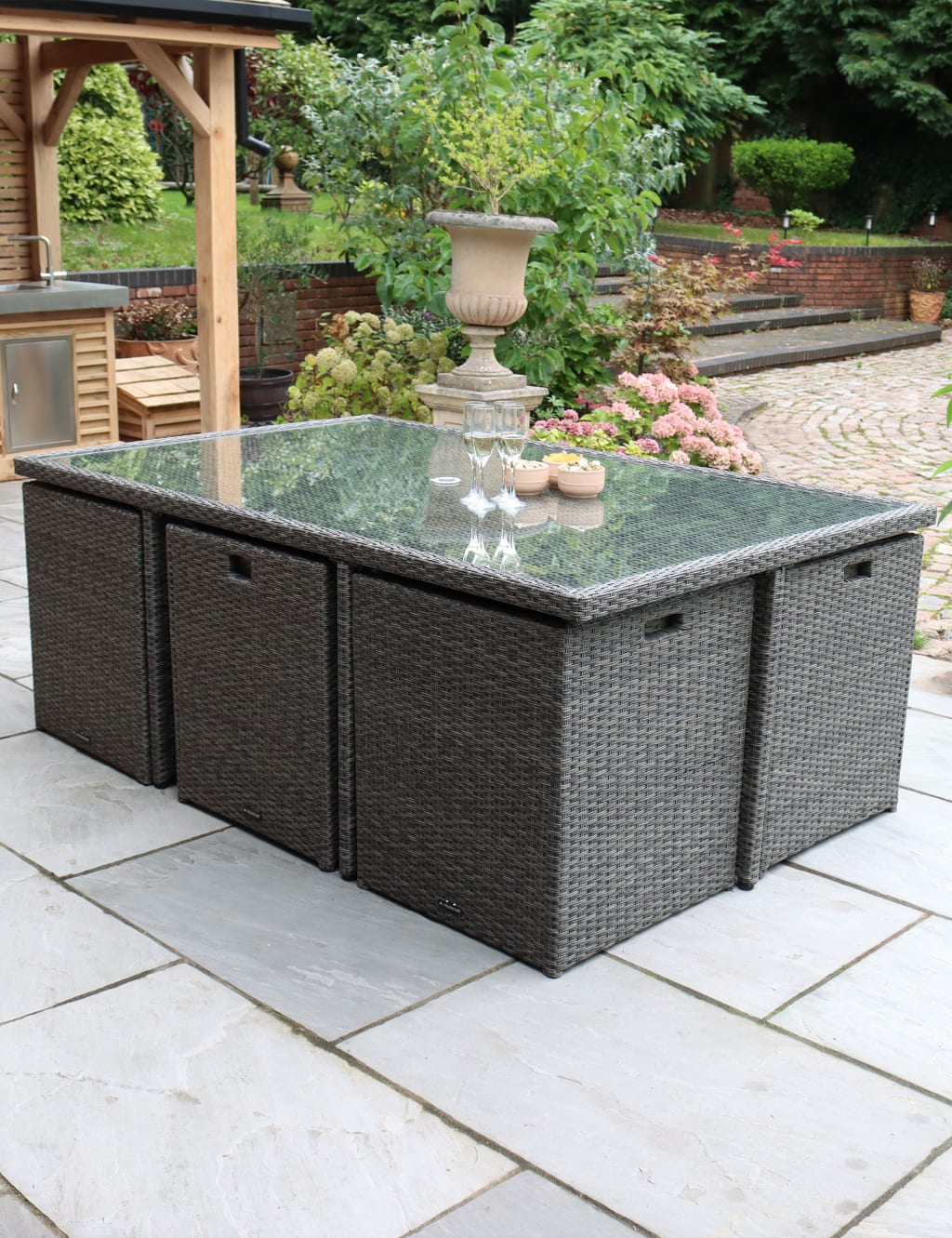 Paris 10 Seater Garden Dining Set 2 of 6