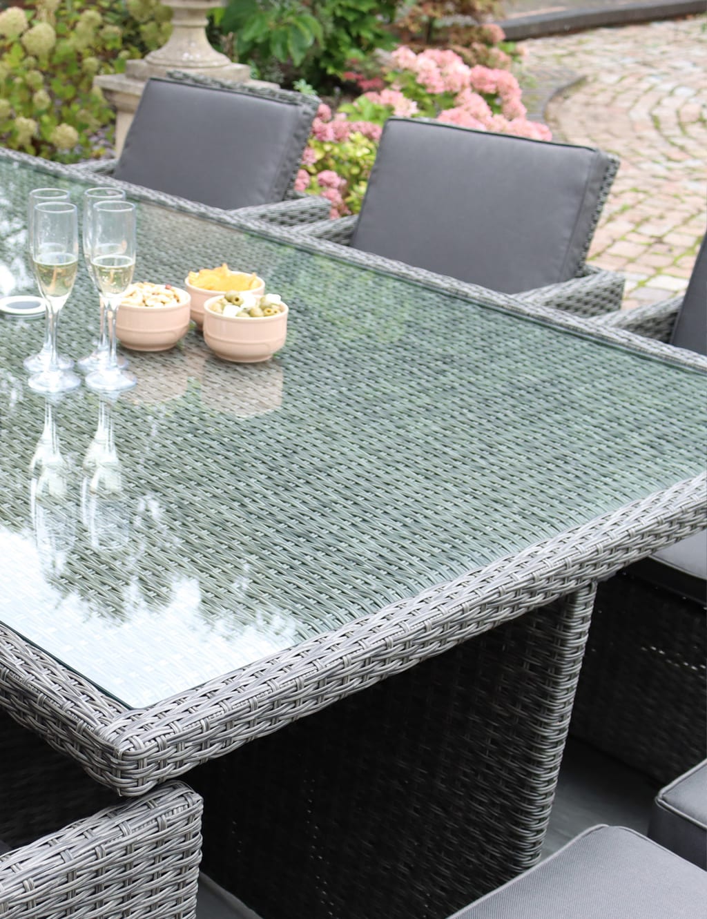 Paris 10 Seater Garden Dining Set 3 of 6