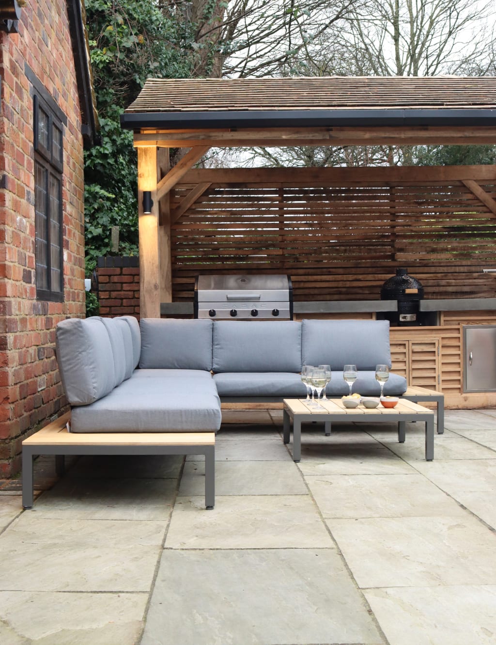 Aspen 6 Seater Garden Corner Lounge Set 3 of 5