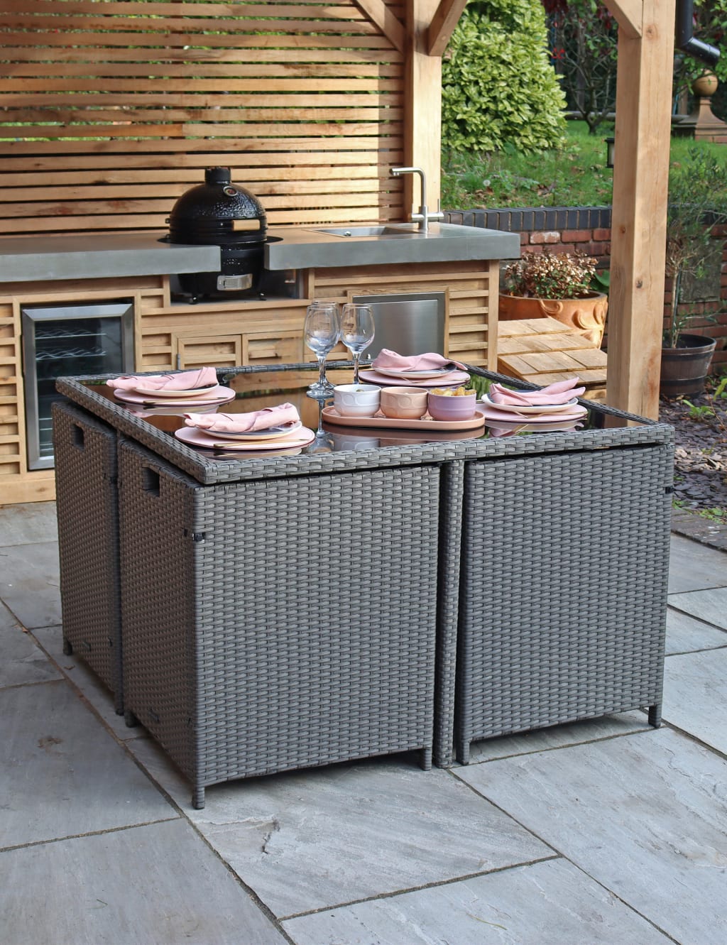 Nevada 4 Seater Rattan Garden Cube Dining Set 2 of 7