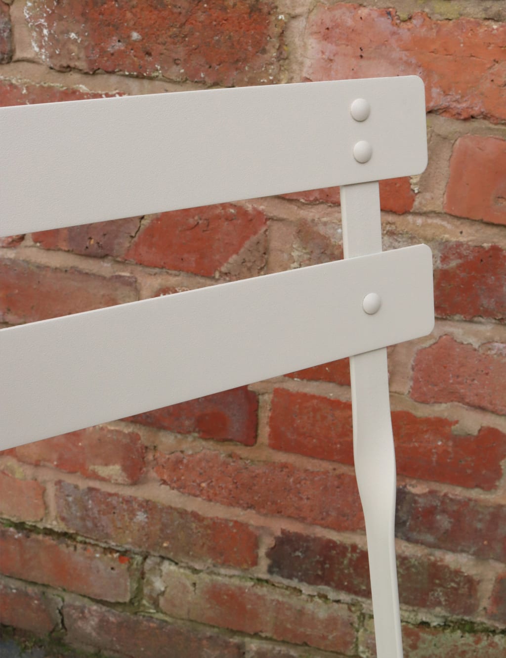 Padstow Bistro Garden Table & Chairs 4 of 6