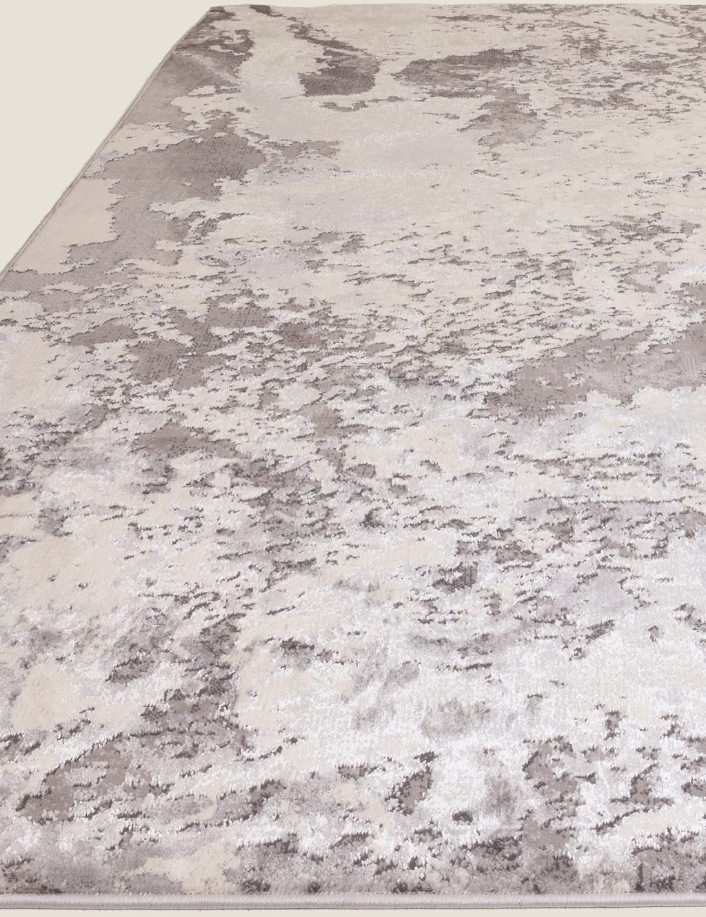 Mist Luxe Rug 3 of 7