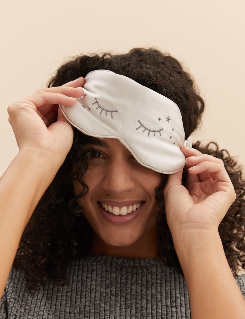 Silk Eyelash Embroidered Eye Mask 1 of 3