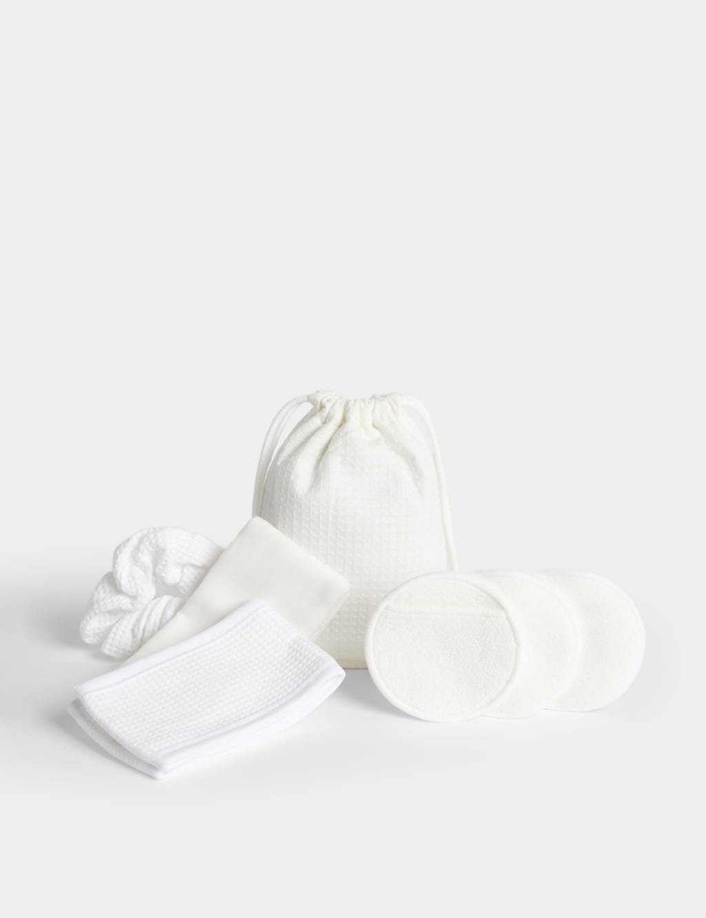Wellness Accessories Kit 2 of 3