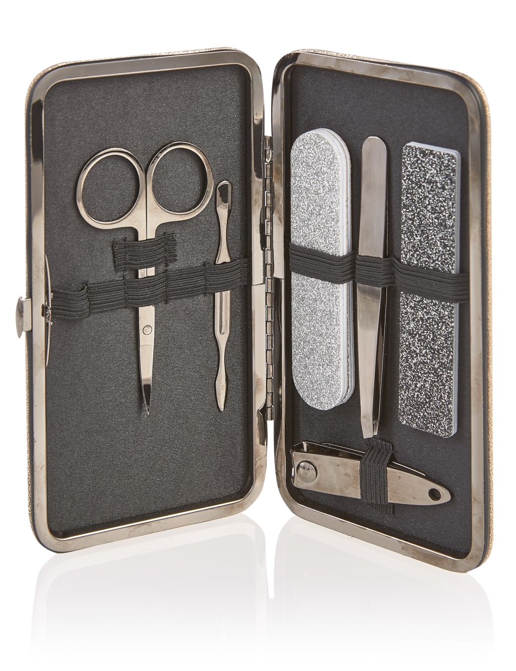 Manicure set 3 of 3