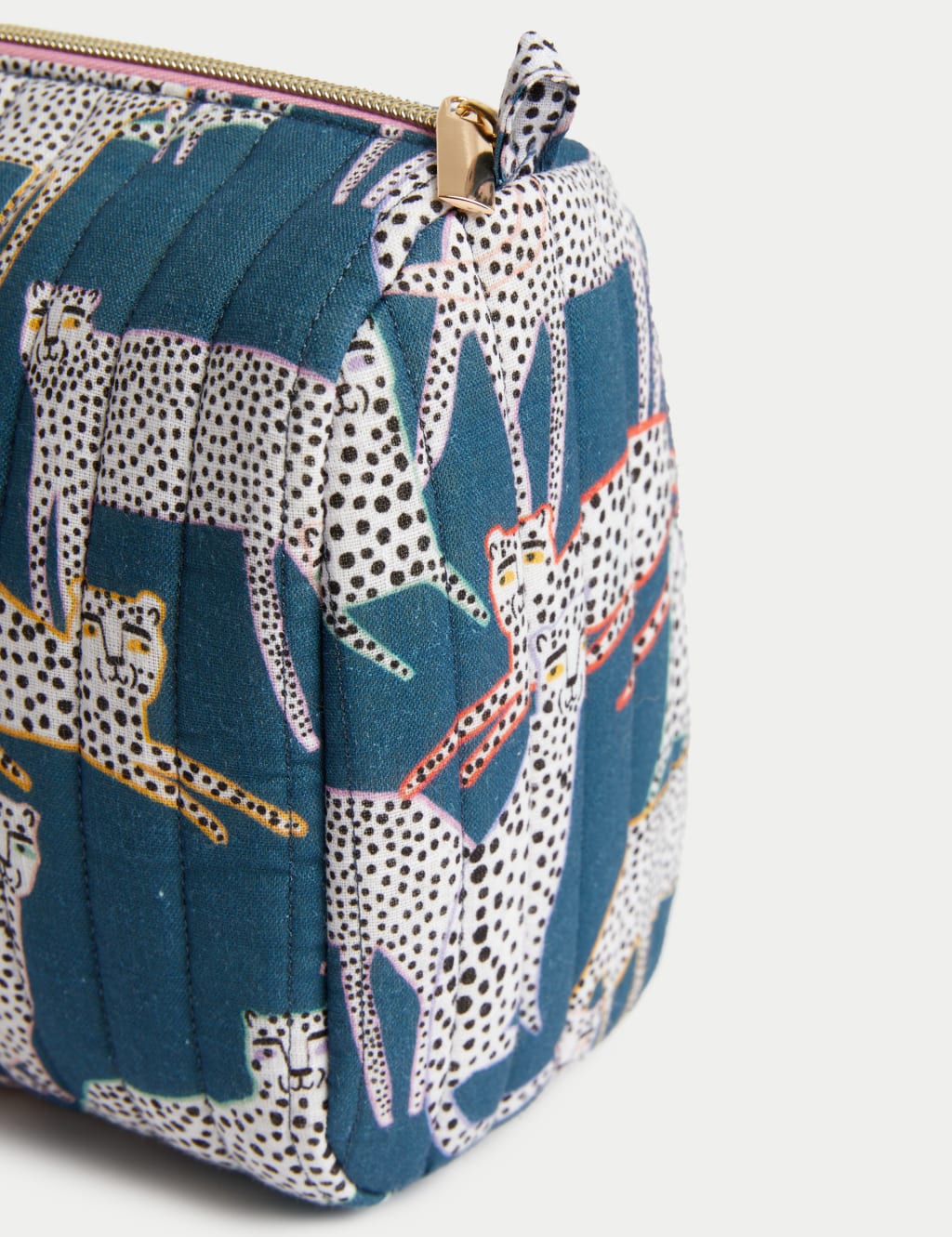 Cheetah makeup bag shop