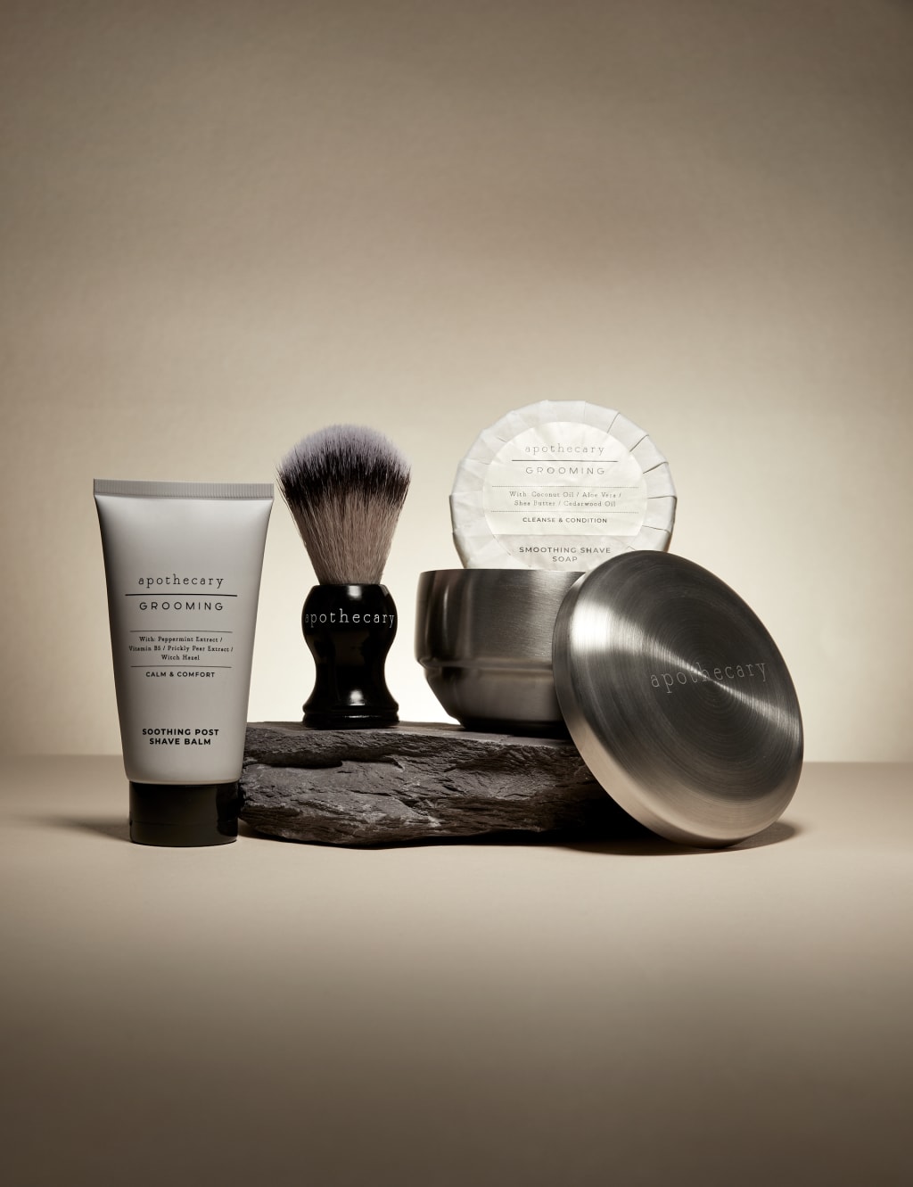 Grooming Gift Set 4 of 4