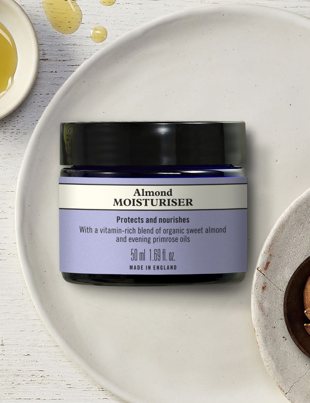 Almond Moisturiser 50g 2 of 2
