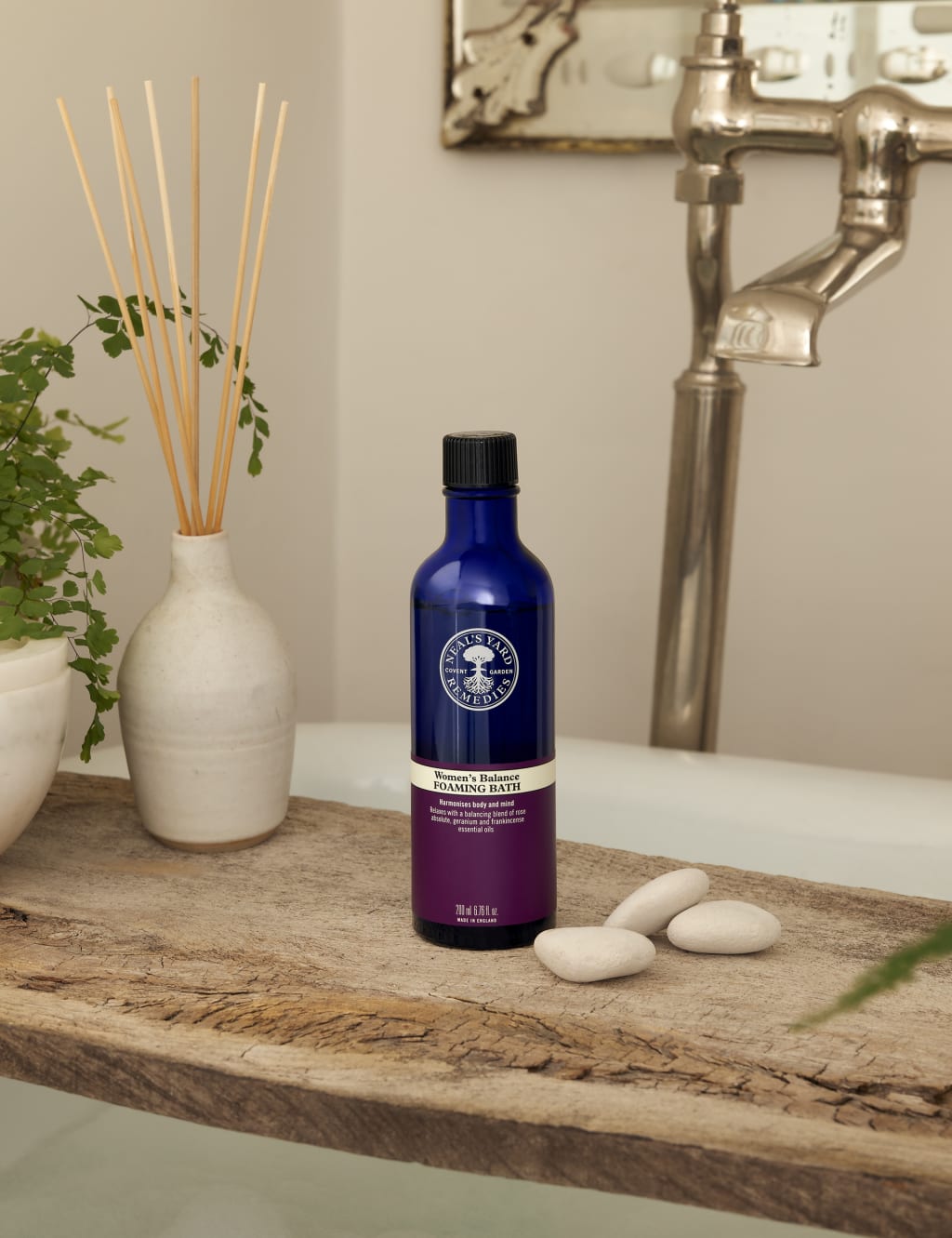 Women's Balance Foam Bath 200ml 2 of 2