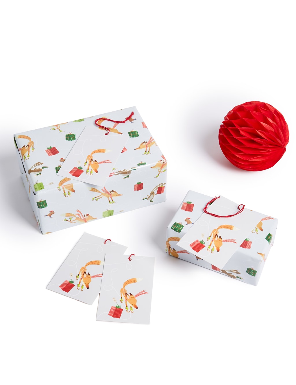 Fun Festive Jumbo Christmas Wrapping Paper 14m & 12 Gift Tags 2 of 2