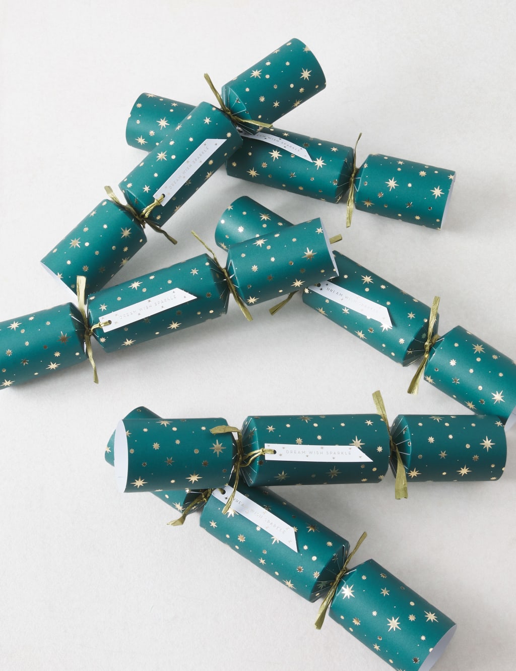 Fill Your Own' Recyclable Christmas Crackers - Pack of 6 in 1 Design 3 of 4
