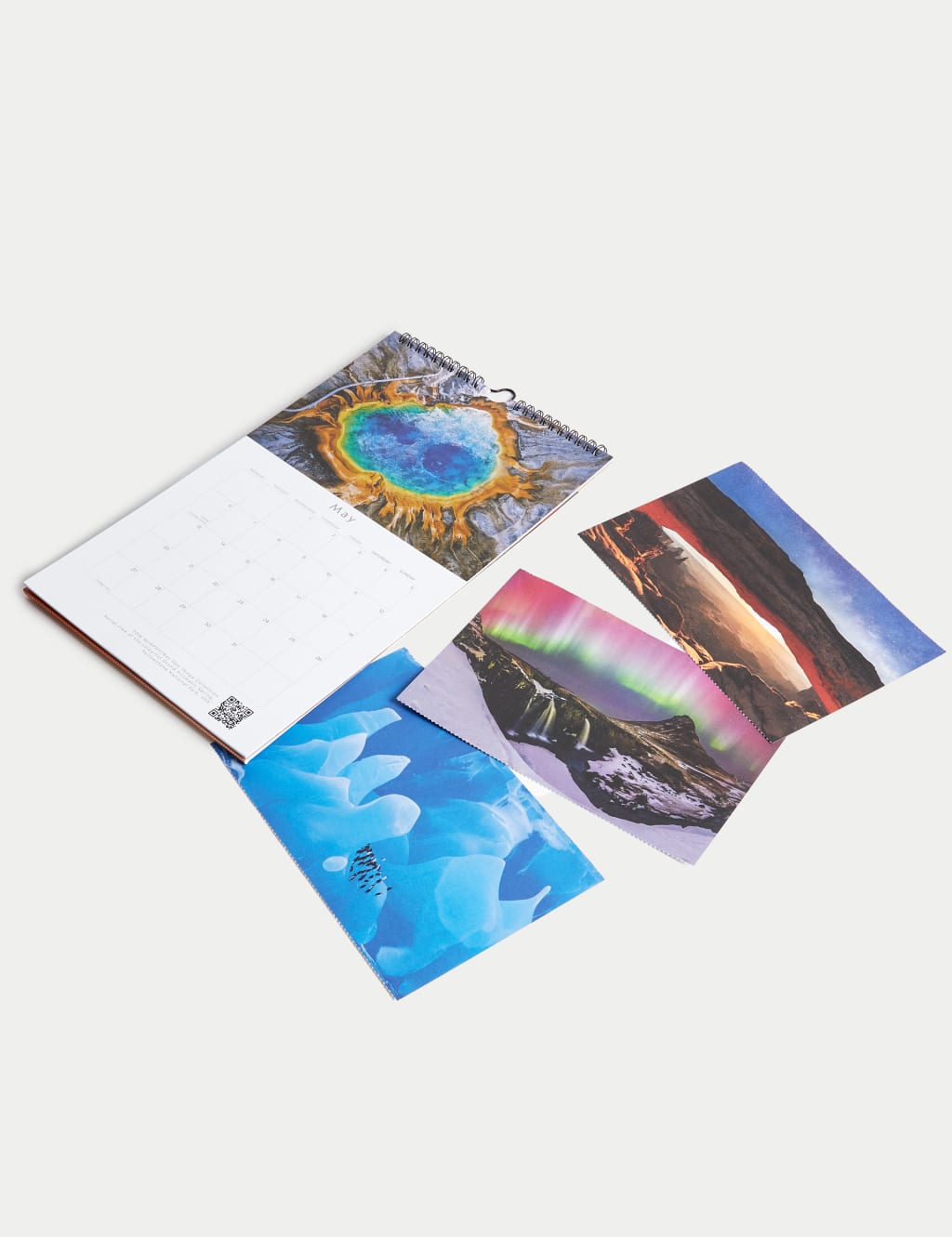 2024 Medium Calendar - National Geographic Natural Planet 3 of 4